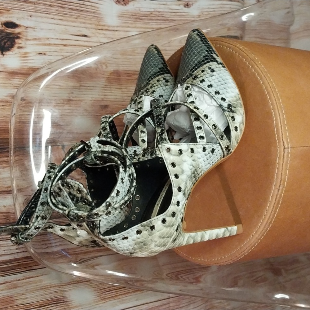 Zara Basic Collection Shoes - Picture 5 of 11